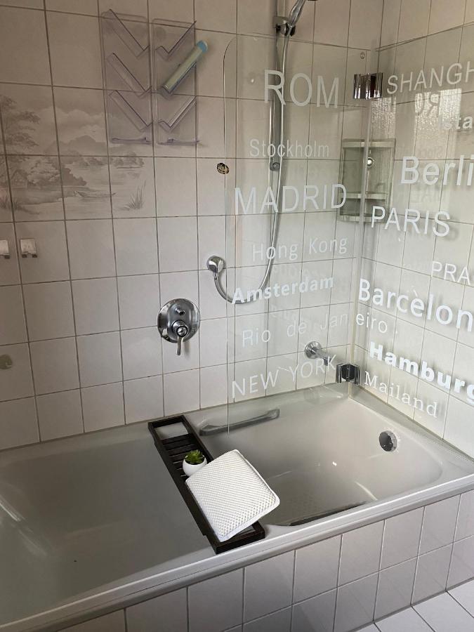 Moderne Ferienwohnung Neckarschleife Mit Klimaanlage Kirchheim am Neckar Exterior foto